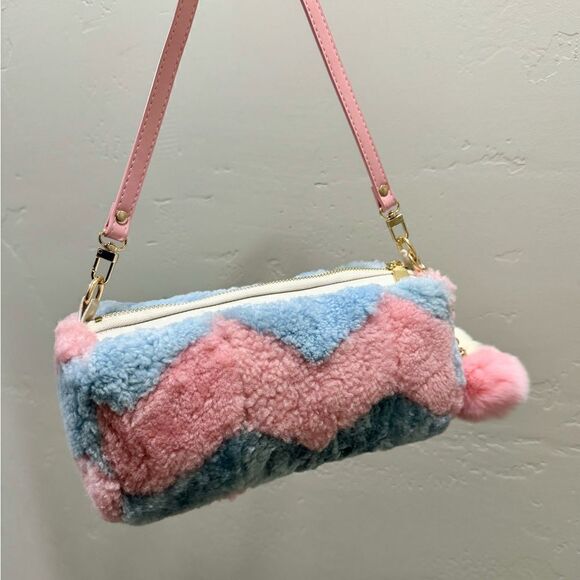 Handmade Colorblock Genuine Shearling Leather Barrel Bag & 3 Strap Styles - Picture 8 of 16